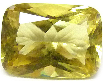 meionite malgache jaune