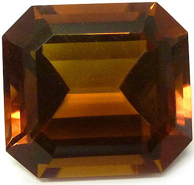 meionite brune madagascar
