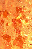 inclusions h�matite dans pierre de soleil
