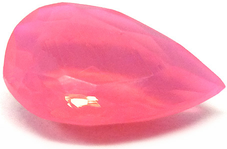 opale traitee teintee rose ethiopienne