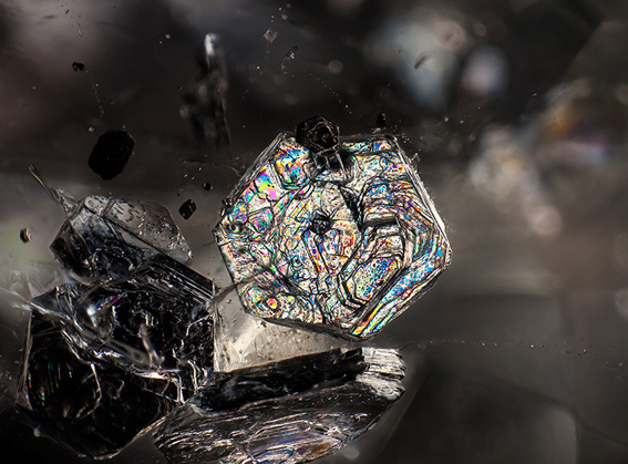 inclusions mica dans quartz du br&eacute;sil