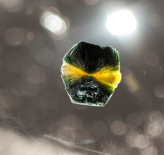 inclusion clinochlore dans quartz br&eacute;silien